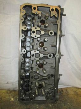 Cylinder Head resmi