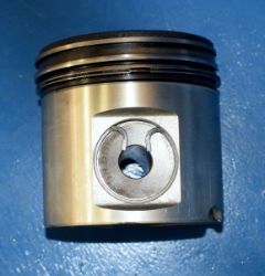 Piston resmi