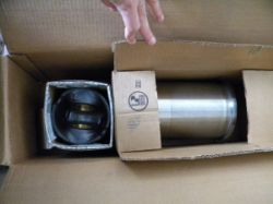 Piston Liner Kit resmi