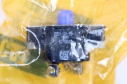 BREAKER, 15 AMP resmi