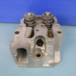 Cylinder Head resmi