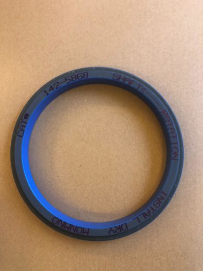 Picture of SEAL-CRNKSFT (REAR)